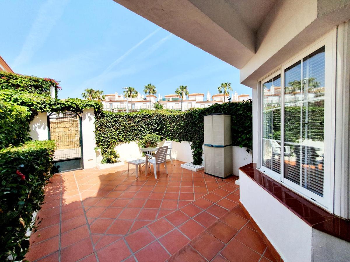 Apartamento Lomas de Cabopino House Marbella Exterior foto