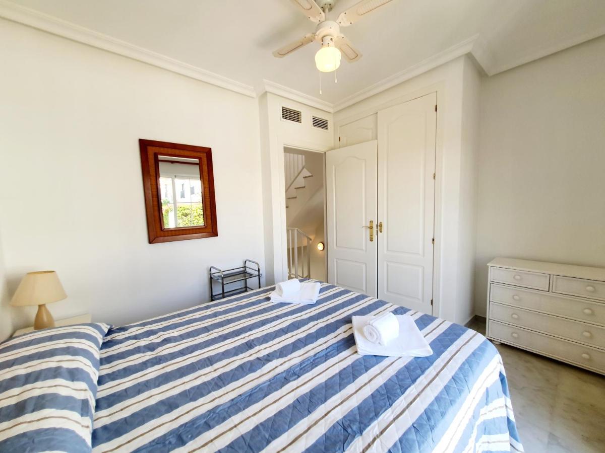 Apartamento Lomas de Cabopino House Marbella Exterior foto