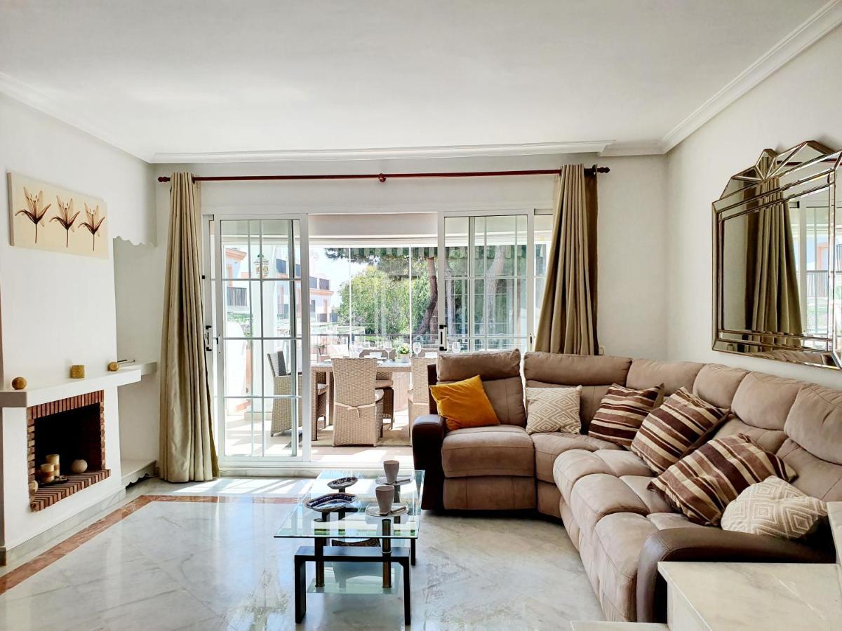 Apartamento Lomas de Cabopino House Marbella Exterior foto